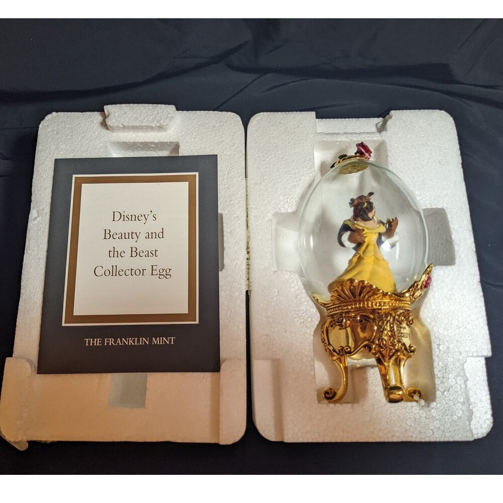 FRANKLIN MINT Collector Egg DISNEY Beauty & the Beast Belle Beast Gold Base